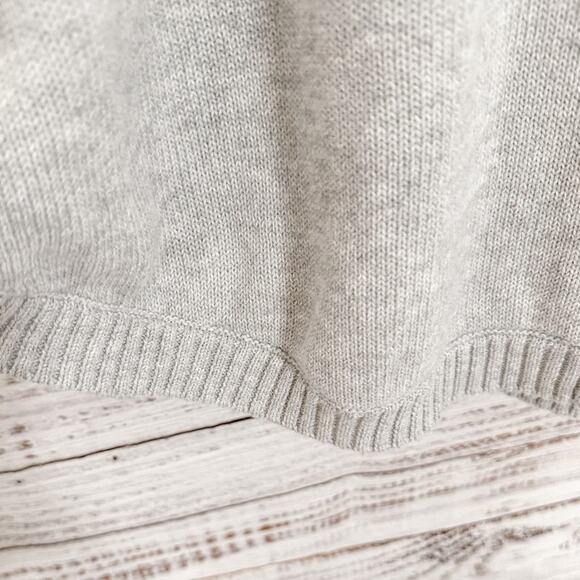 Cabi 3003 Gray Cable Knit Poncho Sweater, EUC, Size XS, MSRP $139 - Picture 11 of 12